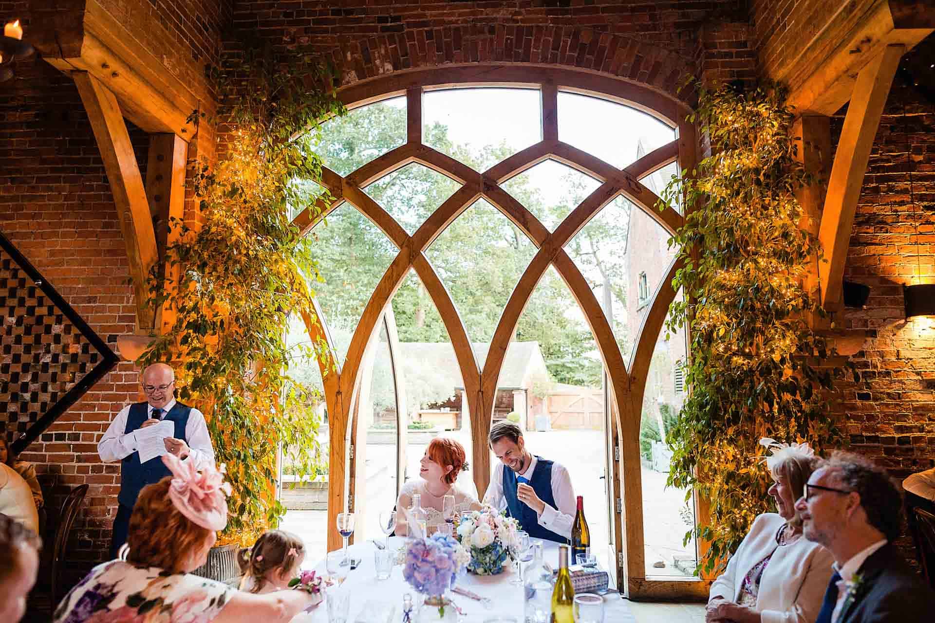 Shustoke Barn in Warwickshire wedding photography by emma and rich.