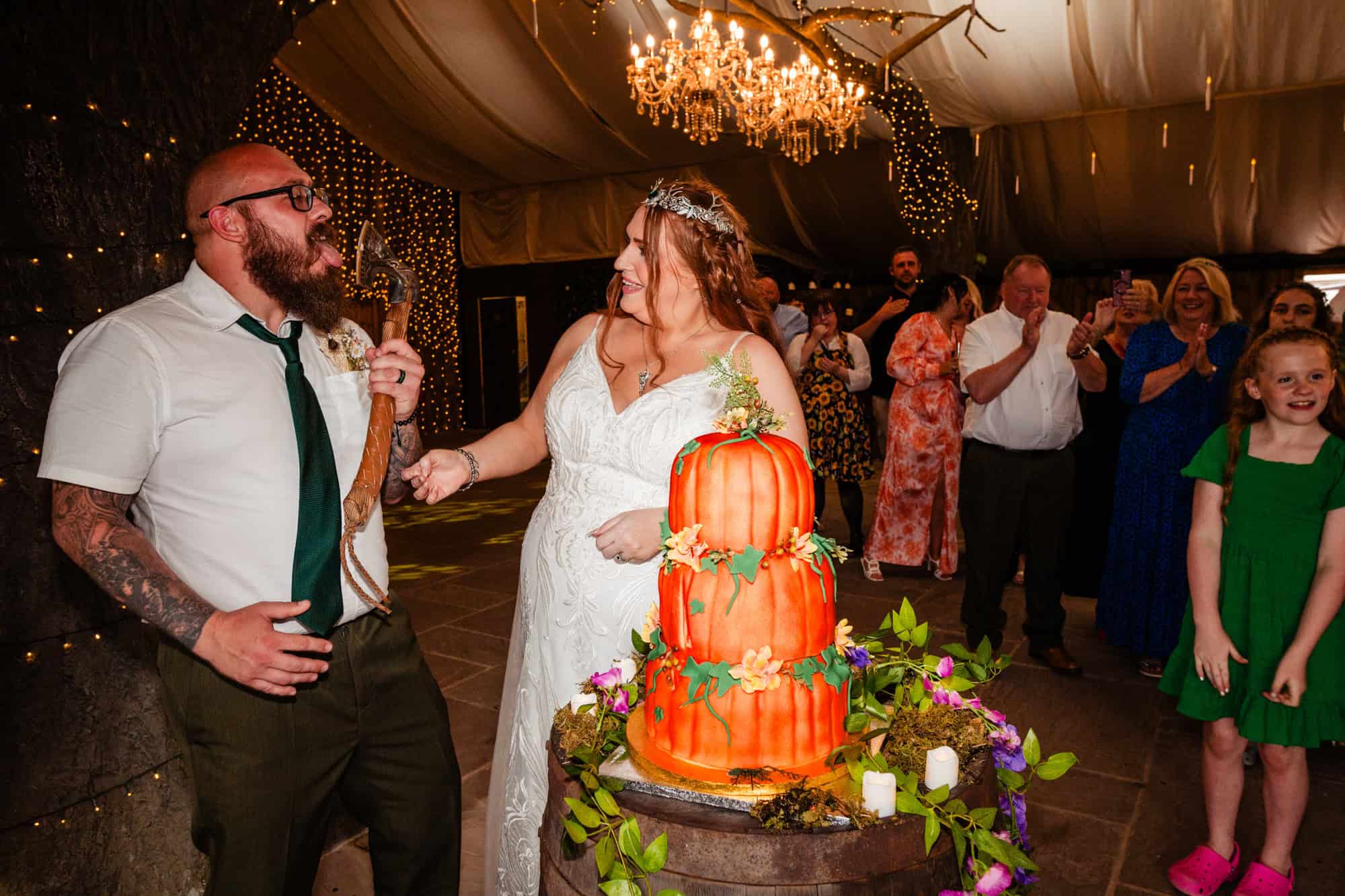 North Shire wedding photography by Emma and Rich.